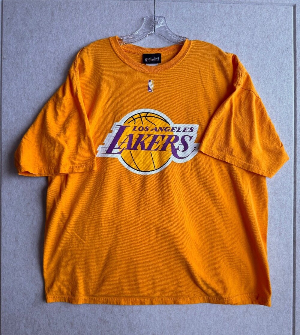 LA Lakers NBA Exclusive Collection Gold Yellow T-Shirt Logo Tee Mens 2XL Cotton